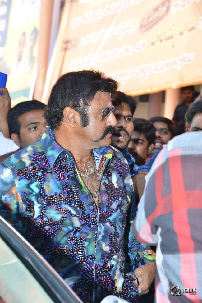 Jai-Simha-Movie-Premier-Show